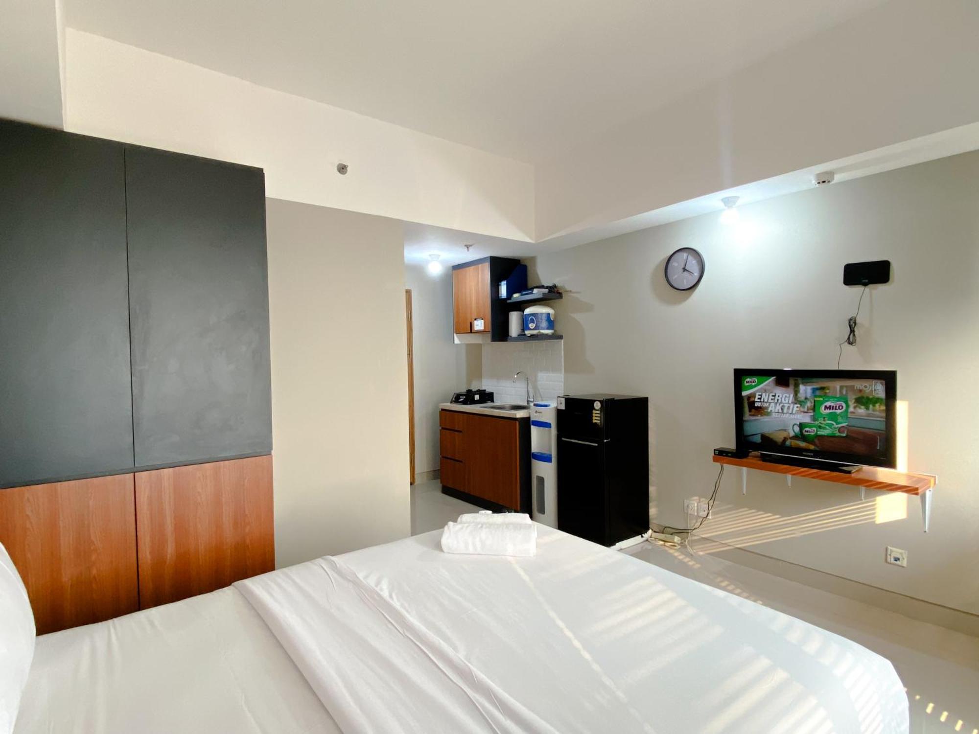 Apartemen Homey And Minimalist Gateway Park Lrt By Travelio *